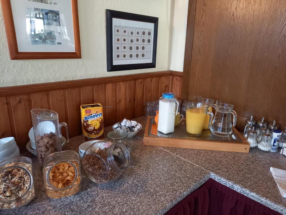 Hotel Ratscafe Ueckeritz エクステリア 写真