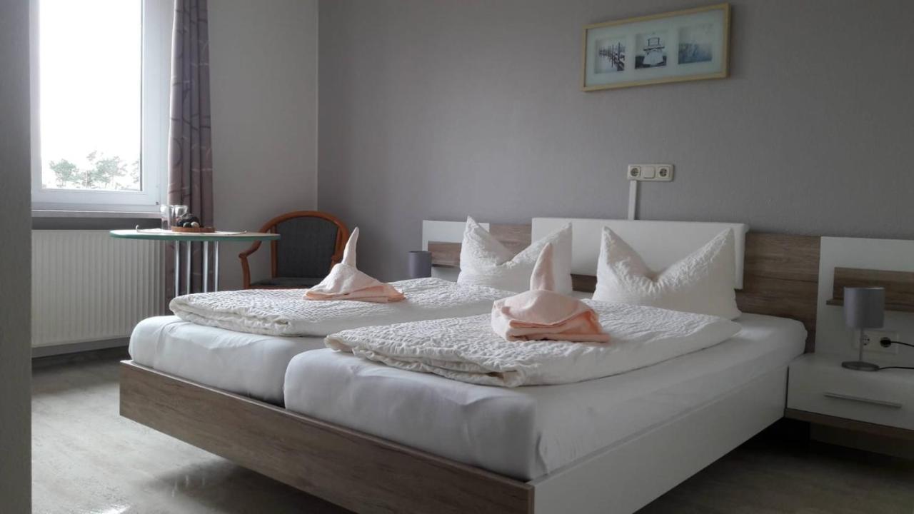 Hotel Ratscafe Ueckeritz エクステリア 写真